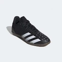 Adidas Men's Predator Freak .4 IN Sala Soccer Shoe - Core Black/Ftrw White/Gum