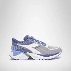 Diadora Women's Mythos Vigore Running Shoe - White/Navy Blue/Neon Yellow - Regular (B) Shoes