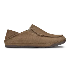 Olukai Men's Kipuka Hulu Nubuck Leather Slipper - Toffee- Regular (D) Shoes