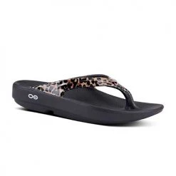 OOfos Shoes Women's OOlala Limited Sandal - Black/Leopard- Regular (B)