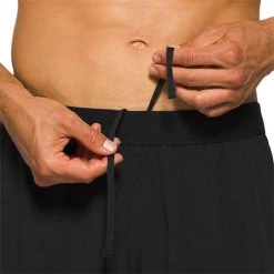 Asics Men's Road 2-N-1 7in Short - Performance Black 10 Asics Men's Road 2-N-1 7in Short - Performance Black