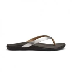 Women's Olukai Hoopio Leather - Silver- Regular (B)