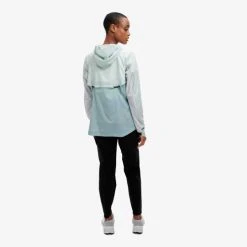 On Running Women's Weather Jacket - Surf/Sea Jackets & Vests