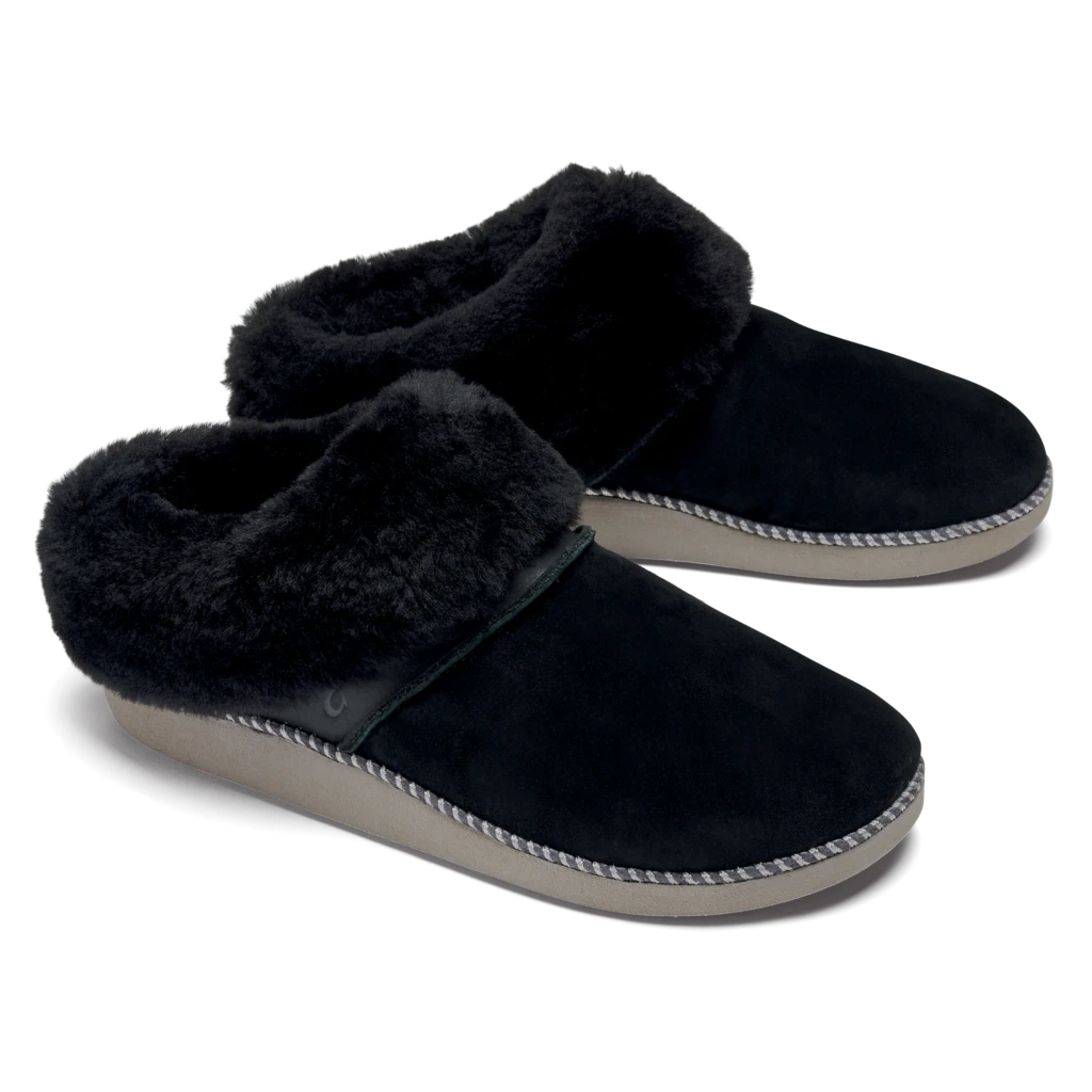 Olukai Women's KU'I Slip-On Slipper - Black/Fog- Regular (B) 2 Olukai Women's KU'I Slip-On Slipper - Black/Fog- Regular (B)
