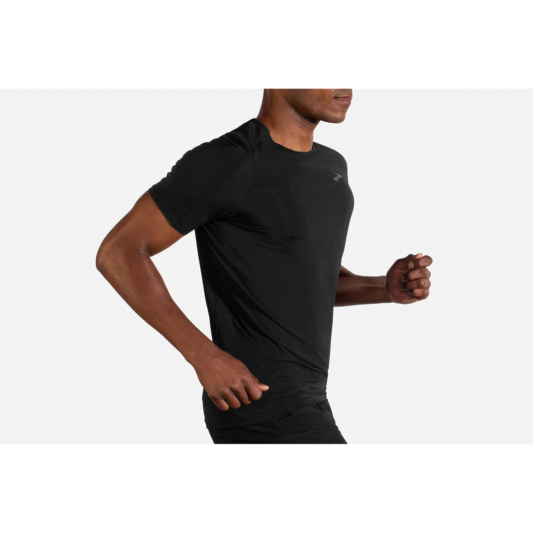 Brooks Men's Atmosphere Short Sleeve Top - Black 4 Brooks Men's Atmosphere Short Sleeve Top - Black