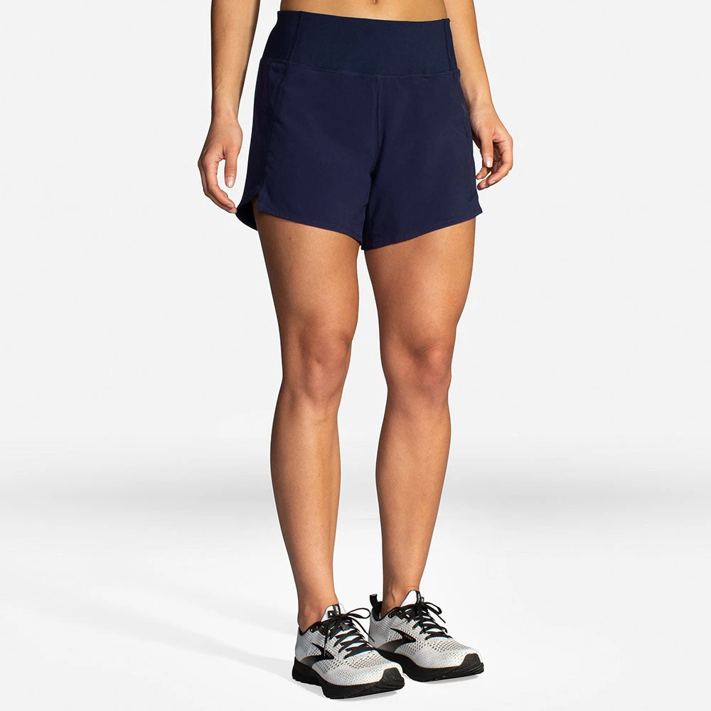 Brooks Women's Chaser 5" Short - Navy Bottoms 2 Brooks Women's Chaser 5" Short - Navy Bottoms