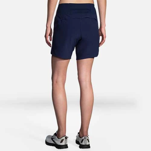 Brooks Women's Chaser 7" Short - Navy 3 Brooks Women's Chaser 7" Short - Navy