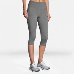 Brooks Women's Method 1/2 Crop Tight - Steel Bottoms 10 Brooks Women's Method 1/2 Crop Tight - Steel Bottoms