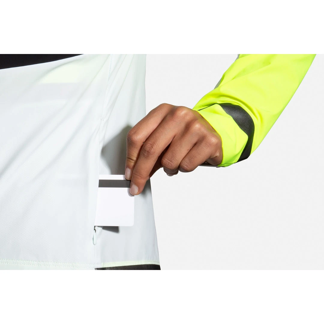 Brooks Jackets & Vests Women's Carbonite Jacket - Icy Grey/Black/Nightlife 8 Brooks Jackets & Vests Women's Carbonite Jacket - Icy Grey/Black/Nightlife