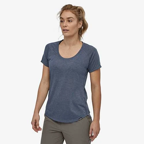Patagonia Women's Capilene Cool Trail Shirt - Classic Navy Tops 2 Patagonia Women's Capilene Cool Trail Shirt - Classic Navy Tops