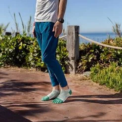 Injinji Socks Men's Run Lightweight No Show - Fern