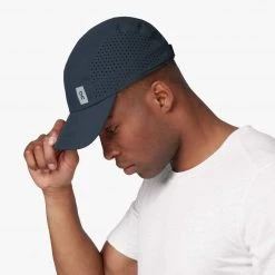 On Running Unisex Lightweight Cap - Navy