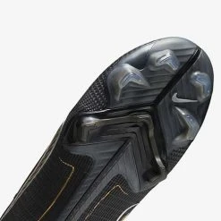 Nike Unisex Vapor 14 Elite FG Soccer Shoe -Black/Metallic Gold/Metallic Silver