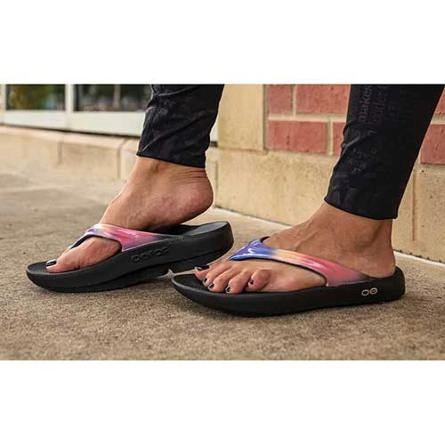OOfos Women's OOlala Luxe Sandal - Horizon - Regular (B) 5 OOfos Women's OOlala Luxe Sandal - Horizon - Regular (B)