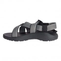 Chaco Women's Mega Z/Cloud Sandal - Prong Black- Regular (B)