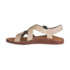 Chaco Women's Wayfarer Leather Sandal - Tan- Regular (B) Shoes