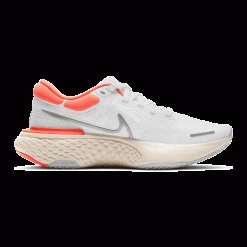 Nike Women's ZoomX Invincible Run Flyknit Running Shoe - White/Metallic Silver/Bright Mango - Regular (B) Shoes