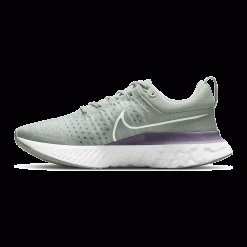 Nike Shoes Women's React Infinity Run 2 Running Shoe - White/Metallic Silver/Pure Platinum - Regular (B)