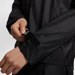 Women's Nike Essential Jacket - Black/Reflective Silver 21 Women's Nike Essential Jacket - Black/Reflective Silver