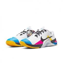 Shoes Unisex Nike Metcon 7 Cross Training Shoe - White/Black/University Gold - Regular (B) 9 Shoes Unisex Nike Metcon 7 Cross Training Shoe - White/Black/University Gold - Regular (B)
