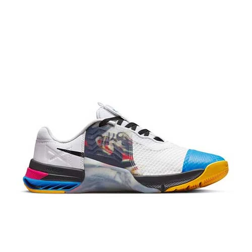 Shoes Unisex Nike Metcon 7 Cross Training Shoe - White/Black/University Gold - Regular (B) 1 Shoes Unisex Nike Metcon 7 Cross Training Shoe - White/Black/University Gold - Regular (B)