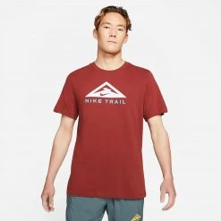Tops Men's Nike Dri-FIT Short Sleeve Trail Running T-Shirt - Dark Cayenne