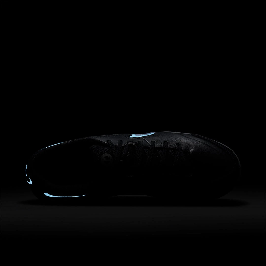 Nike Unisex Tiempo Legend 9 Academy Indoor/Court Soccer Shoe - Black/Black/Iron Grey - Regular (D) 10 Nike Unisex Tiempo Legend 9 Academy Indoor/Court Soccer Shoe - Black/Black/Iron Grey - Regular (D)