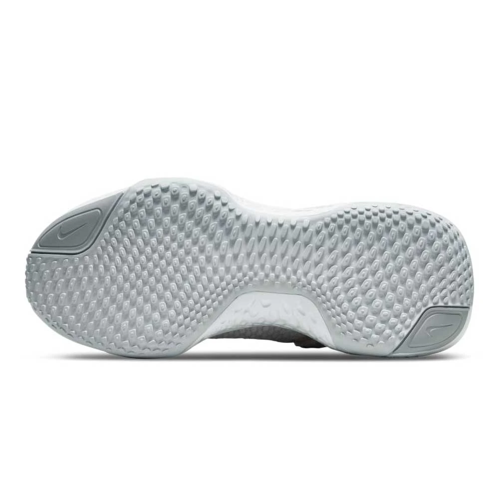 Nike Women's ZoomX Invincible Run Flyknit 2 Running Shoe - White/Metallic Silver/Pure Platinum- Regular (B) 7 Nike Women's ZoomX Invincible Run Flyknit 2 Running Shoe - White/Metallic Silver/Pure Platinum- Regular (B)