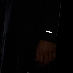 Apparel Men's Nike Dri-FIT Miler Long Sleeve Running Top - Black/Reflective Silver 13 Apparel Men's Nike Dri-FIT Miler Long Sleeve Running Top - Black/Reflective Silver