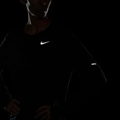 Men's Nike Dri-FIT Element Running Crew - Black/Reflective Silver