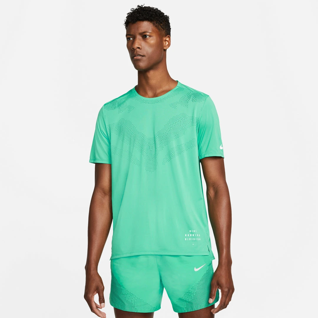 Men's Nike Dri-FIT Rise 365 Short-Sleeve Running Top - Roma Green/Reflective Silver 1 Men's Nike Dri-FIT Rise 365 Short-Sleeve Running Top - Roma Green/Reflective Silver