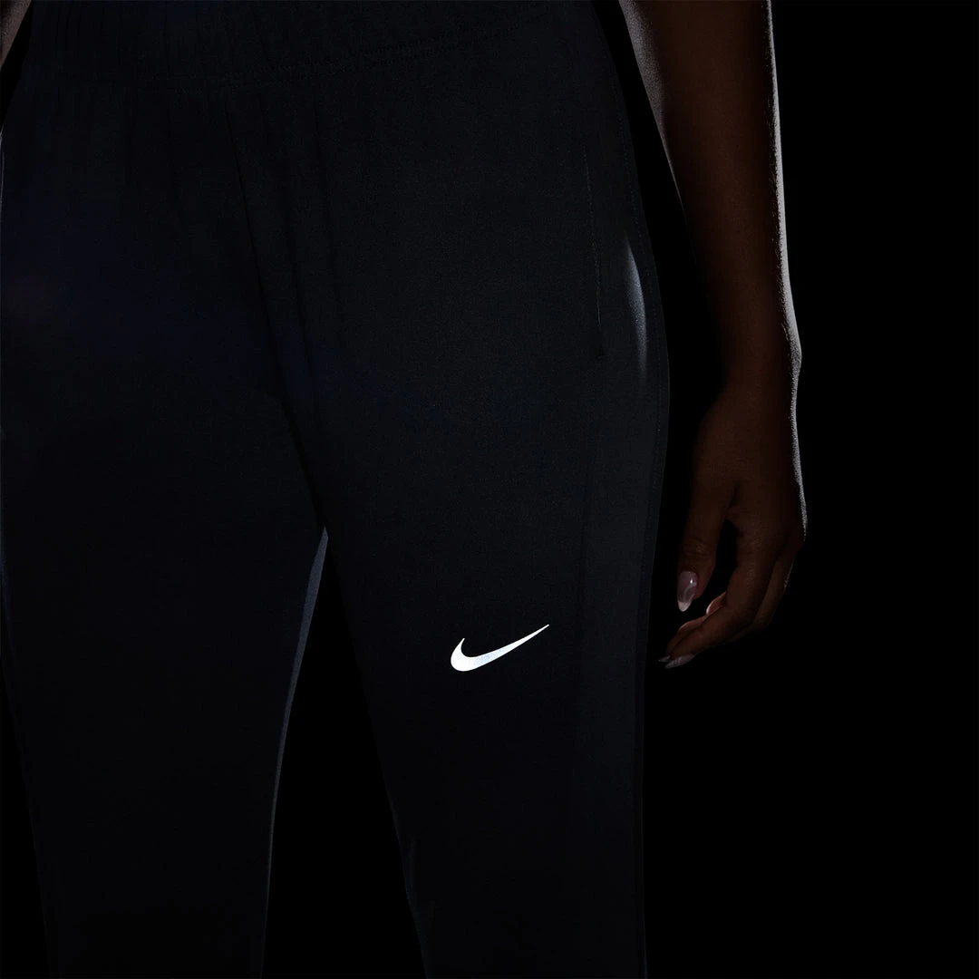 Women's Nike Therma-FIT Essential Running Pants - Black/Black/Reflective Silver 6 Women's Nike Therma-FIT Essential Running Pants - Black/Black/Reflective Silver