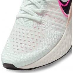 Nike Women's React Infinity Run 2 Running Shoe - White/Black/Sail/Pink Blast - Regular (B) 15 Nike Women's React Infinity Run 2 Running Shoe - White/Black/Sail/Pink Blast - Regular (B)