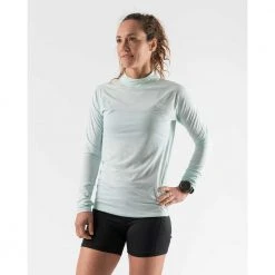 Rabbit Women's UPF 30 Protector - Icy Morn