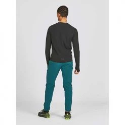 Janji Run Men's Mercury Crew Pullover Shirt - Midnight 10 Janji Run Men's Mercury Crew Pullover Shirt - Midnight