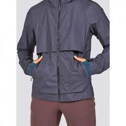 Janji Men's Rainrunner Pack Jacket - Obsidian