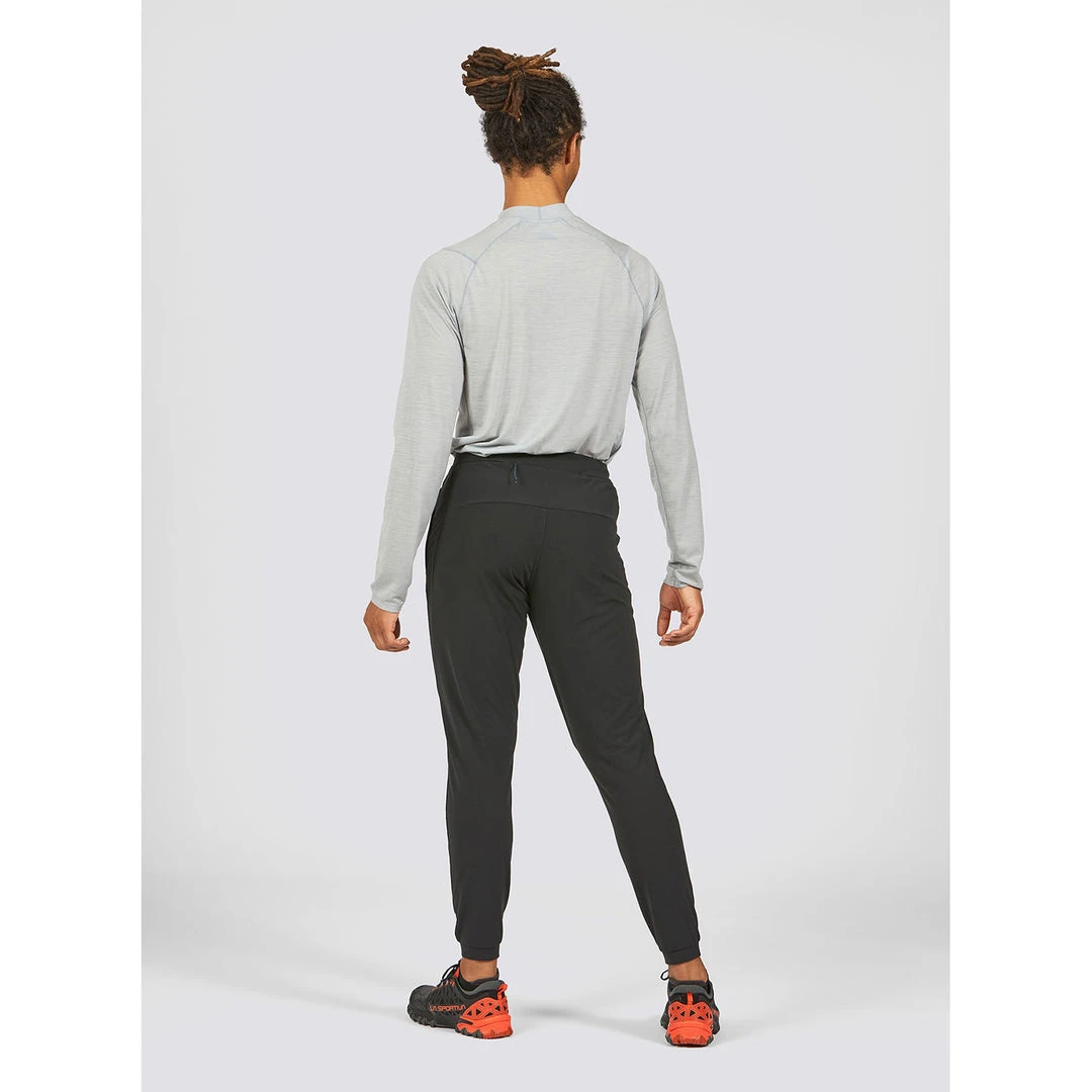 Janji Men's Mercury Track Pant - Midnight 5 Janji Men's Mercury Track Pant - Midnight