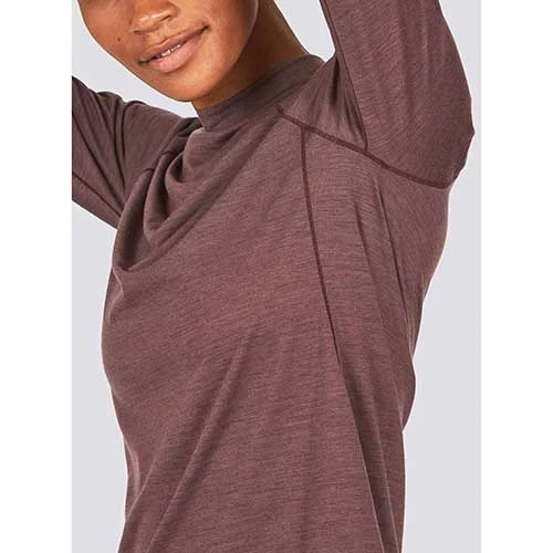 Janji Women's Repeat Merino Tech Long Sleeve Top - Huckleberry 5 Janji Women's Repeat Merino Tech Long Sleeve Top - Huckleberry