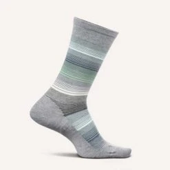 Feetures Women's Cascade Ultra Light Crew - Misty Sea Accessories