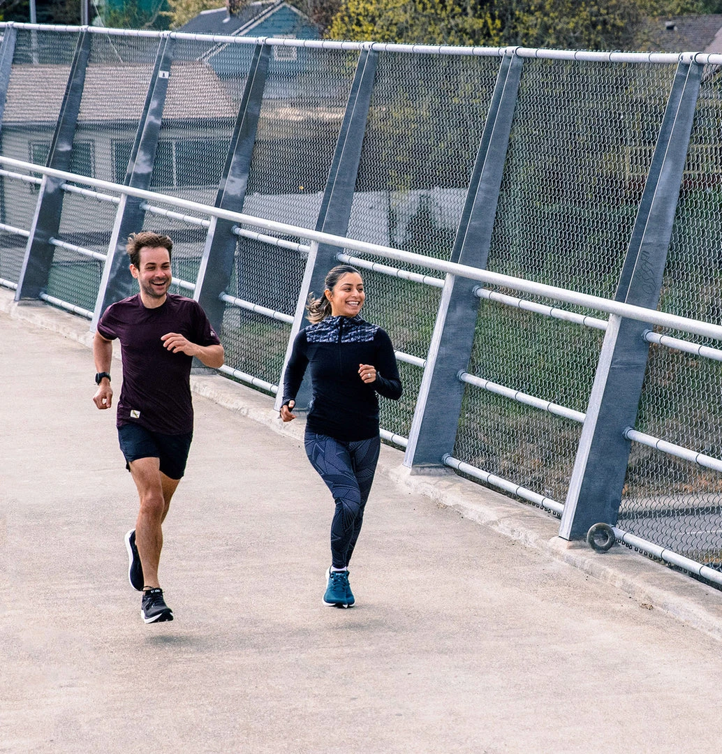 TOPO Athletic Men's Phantom 2 Running Shoe - Black/White - Regular (D) 9 TOPO Athletic Men's Phantom 2 Running Shoe - Black/White - Regular (D)