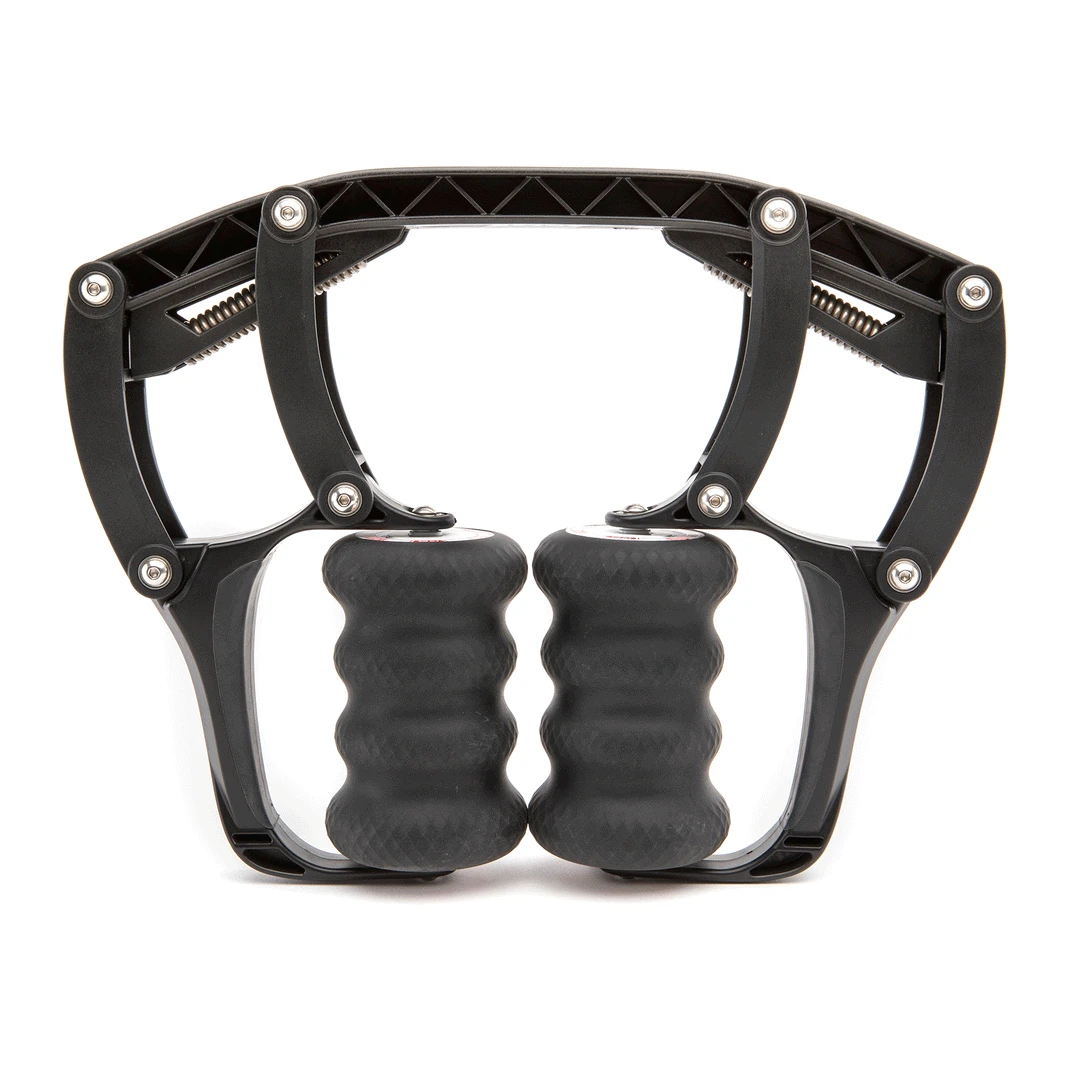 ROLL Recovery R8 Deep Tissue Massage Roller - Carbon Black Run 3 ROLL Recovery R8 Deep Tissue Massage Roller - Carbon Black Run