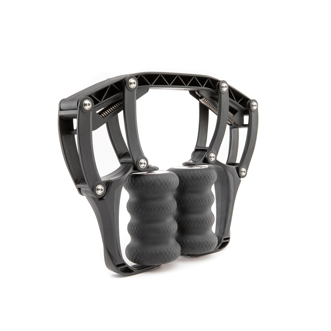 ROLL Recovery R8 Deep Tissue Massage Roller - Carbon Black Run 4 ROLL Recovery R8 Deep Tissue Massage Roller - Carbon Black Run