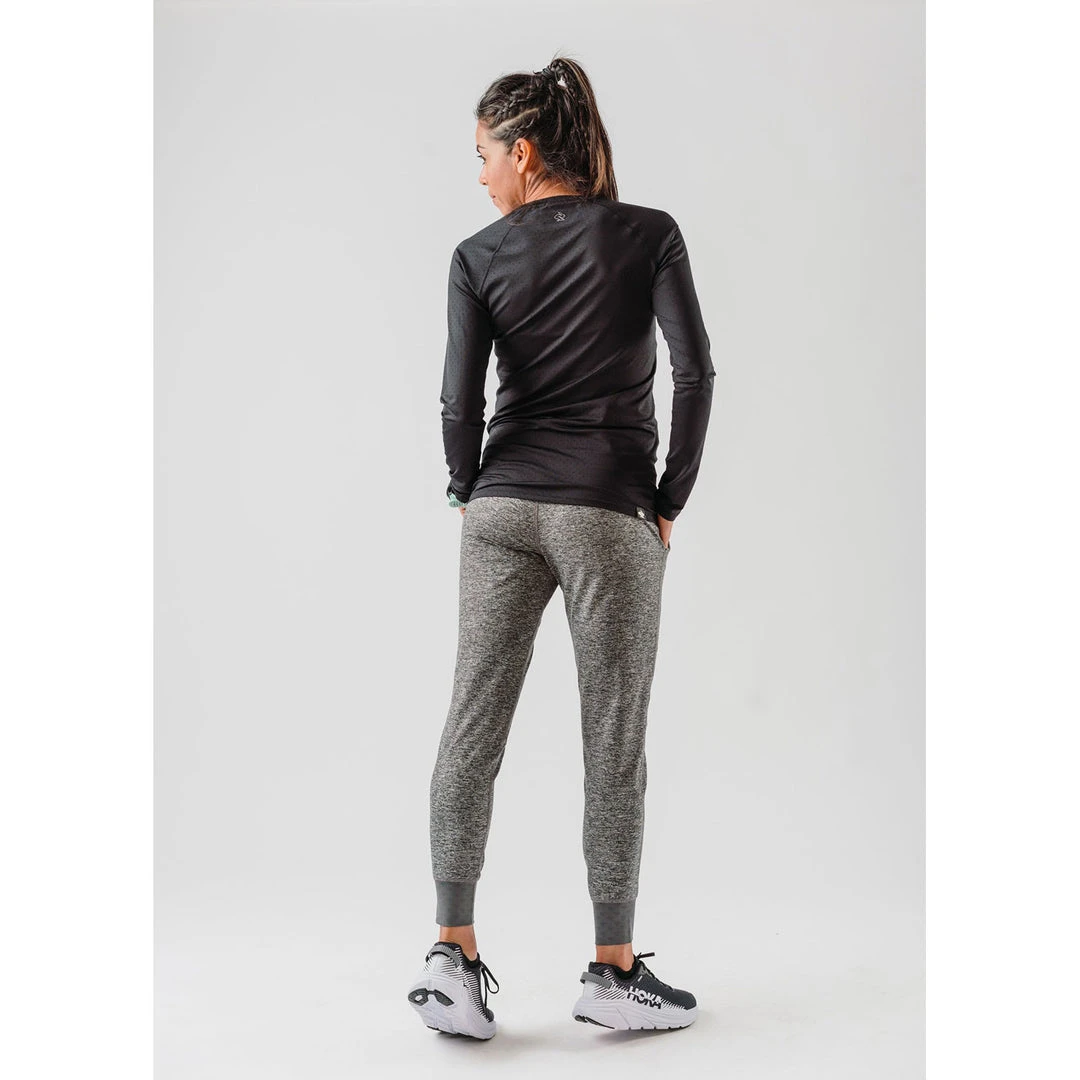 Rabbit Tops Women's EZ Tee Perf Long Sleeve - Black 3 Rabbit Tops Women's EZ Tee Perf Long Sleeve - Black