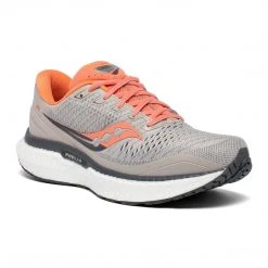 Saucony Women's Triumph 18 Running Shoe - Moonrock/Coral - Regular (B) Shoes