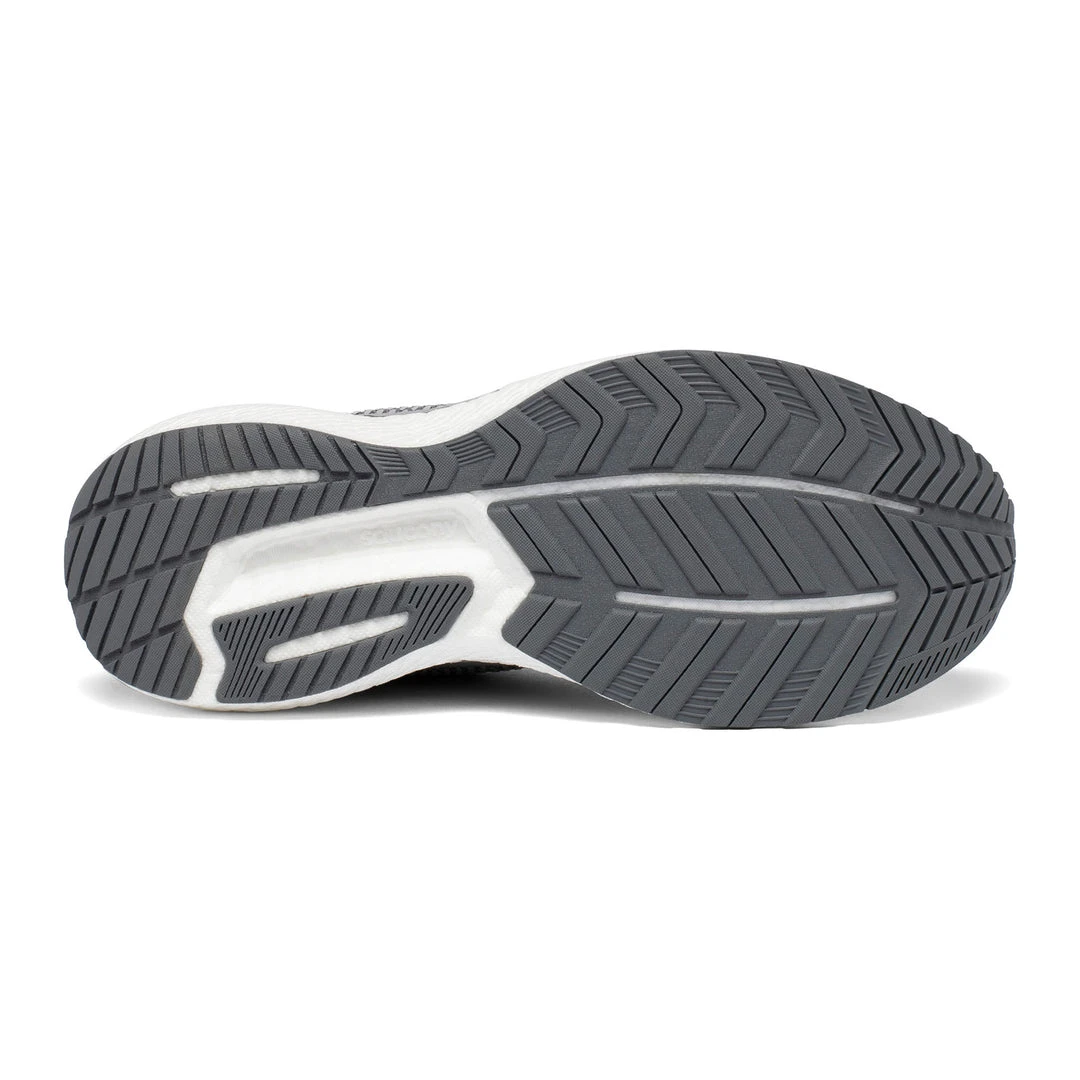 Saucony Men's Triumph 18 Running Shoe - Alloy/Red - Regular (D) 5 Saucony Men's Triumph 18 Running Shoe - Alloy/Red - Regular (D)