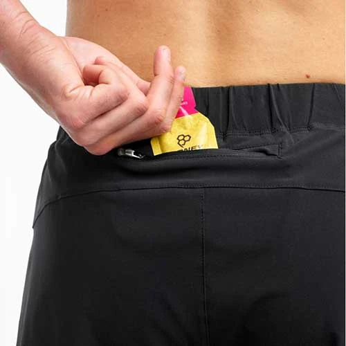 Saucony Men's Outpace 7" Short - Black Apparel 3 Saucony Men's Outpace 7" Short - Black Apparel