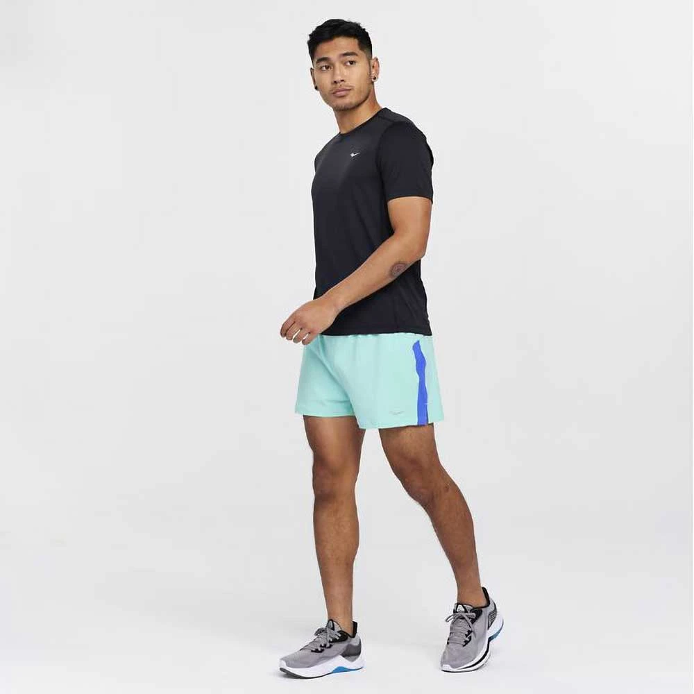 Saucony Men's Stopwatch Short Sleeve - Black 4 Saucony Men's Stopwatch Short Sleeve - Black