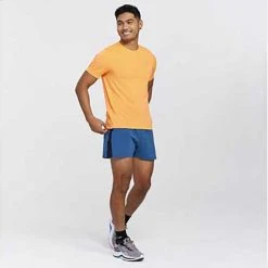 Saucony Apparel Men's Stopwatch Short Sleeve - Vizi Orange
