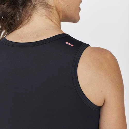 Saucony Women's Dash Crop Top - Black 3 Saucony Women's Dash Crop Top - Black