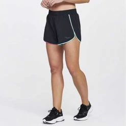 Saucony Bottoms Women's Dash 4" Short - Black